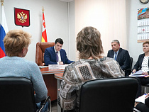 Цуканов отказался строить мост. Народ пошёл к Алиханову 