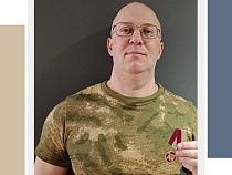 Пресс-аташе «Балтики» наградили медалью Росгвардии «За боевое отличие»