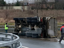 Песковоз перекрыл въезд в Светлогорск 