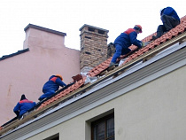 В колонию на шесть с половиной лет отправится директор строительной компании за мошенничество