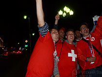 «Просто в подпитии»: швейцарцы рассказали о 19-часовом ожидании в аэропорту Калининграда