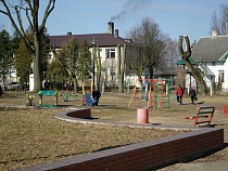 В Славске украли ограду детского сада из сетки-рабицы