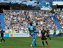 Янтарный комбинат стал постоянным спонсором калининградского футбола