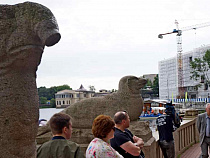 Власти пообещали удалить следы вандализма у Верхнего озера в 2018 году