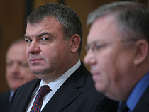 Президент РФ принял решение об отставке министра обороны