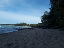 В Куликово едва не унесло в Балтийское море купальщика 