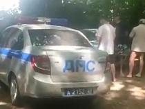 В Балтийске 4 водителей оштрафуют за парковку у Балтийского моря