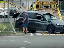 В Калининграде обсуждают видео с фееричным переворотом БМВ