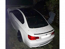 Соседи поссорились из-за БМВ под окнами