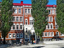 Застройщик Нижнего озера оплатил ремонт гимназии королевы Луизы 