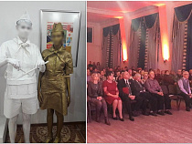 К 100-летию комсомола в Гусеве покрасили детей (фото)