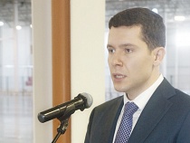 Алиханов рассказал о провале в промышленности Калининградской области