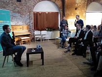 Калининградский губернатор пообещал молодёжи стран Балтийского моря упрощённый въезд