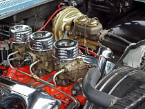 Таможенники задержали 80 канистр контрафактного моторного масла из Литвы