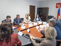 Власти обещают ставить по 18 площадок для мусора в сутки