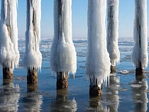 Этот город Калининградской области показал самые длинные в России сосульки