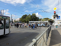 Калининградцы стали чаще ездить на красный свет