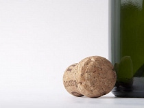 Суд запретил предпринимателю торговать алкоголем вблизи школы №43