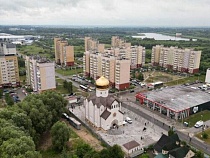 В новом храме Калининграда произошло ЧП с полицейским?