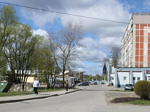 На Солнечном бульваре завершается перенос нестационарных торговых объектов