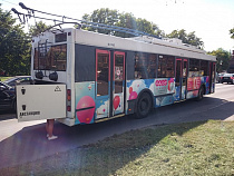 В Калининграде сломавшийся троллейбус собирает пробку