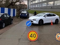 В Калининграде «Амберавто» сбил 73-летнюю пенсионерку на электросамокате