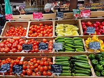 «Спар» пока не принимает участия в снижении цен