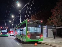 В Калининграде туристов бесплатно провезут экскурсиями на троллейбусах