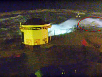 Когда в Светлогорске рухнул променад, пятеро человек бросились посмотреть на это (видео)