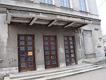 Мусевич назвала цель покупки бывшего ДК Тарного комбината в Калининграде 