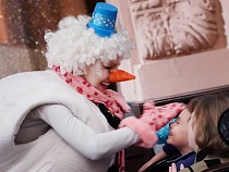 Калининградским папам и мамам разъяснили порядок посещения утренников 