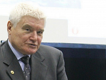 Экс-губернатор и командующий Балтфлота Владимир Егоров отмечает 80-летие