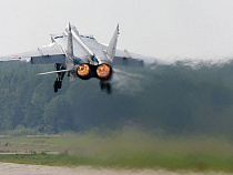 Столетию военно-воздушных сил России посвящается...