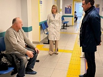 В Калининграде раскритиковали выезд главы минздрава в поликлиники 