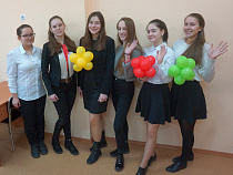 Знатоки из калининградской школы №46 заняли 10 место на всероссийском турнире по "Что?Где?Когда?"