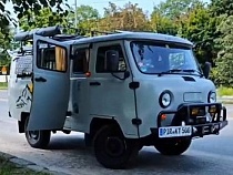 Немцы приехали в Калининград на двух советских «буханках» 