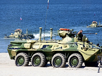 В Калининградской области начались гонки бронетранспортеров