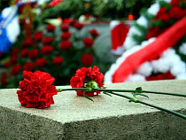 Калининградская молодежь привела в порядок захоронения ветеранов Великой Отечественной войны