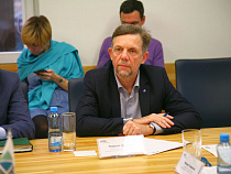 В Калининграде IT-предпринимателю ФНС не дала оформить фирму — он не назвал фамилию нотариуса