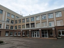 С бешеной матери взыскали 250 тыс. за избиение в лицее Калининграда