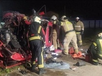 В машине под Светлым в автокатастрофе разбилась молодёжь