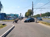 На Московском проспекте в Калининграде мопед попал под «Форд»