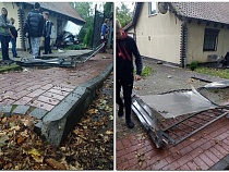 В Светлогорске «Фольксваген» на полном ходу врезался дом