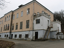 Правительство продаёт мемориальный комплекс в Холмогоровке (карта)