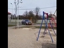 Ездивший по тротуару в Калининграде оказался злостным нарушителем ПДД