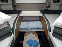 Моряков уже отправляют в Калининград двухэтажными поездами