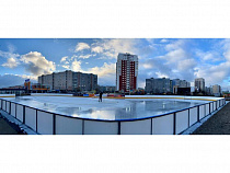 В Калининграде открывают большой ледовый каток