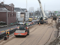 Путепровод на Московском проспекте откроют для транспорта в декабре