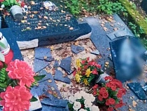 Вандала поймали на разгроме 21 могилы на почётном кладбище Калининграда