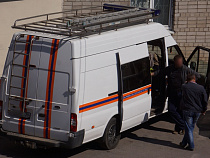 В школах объявили эвакуацию